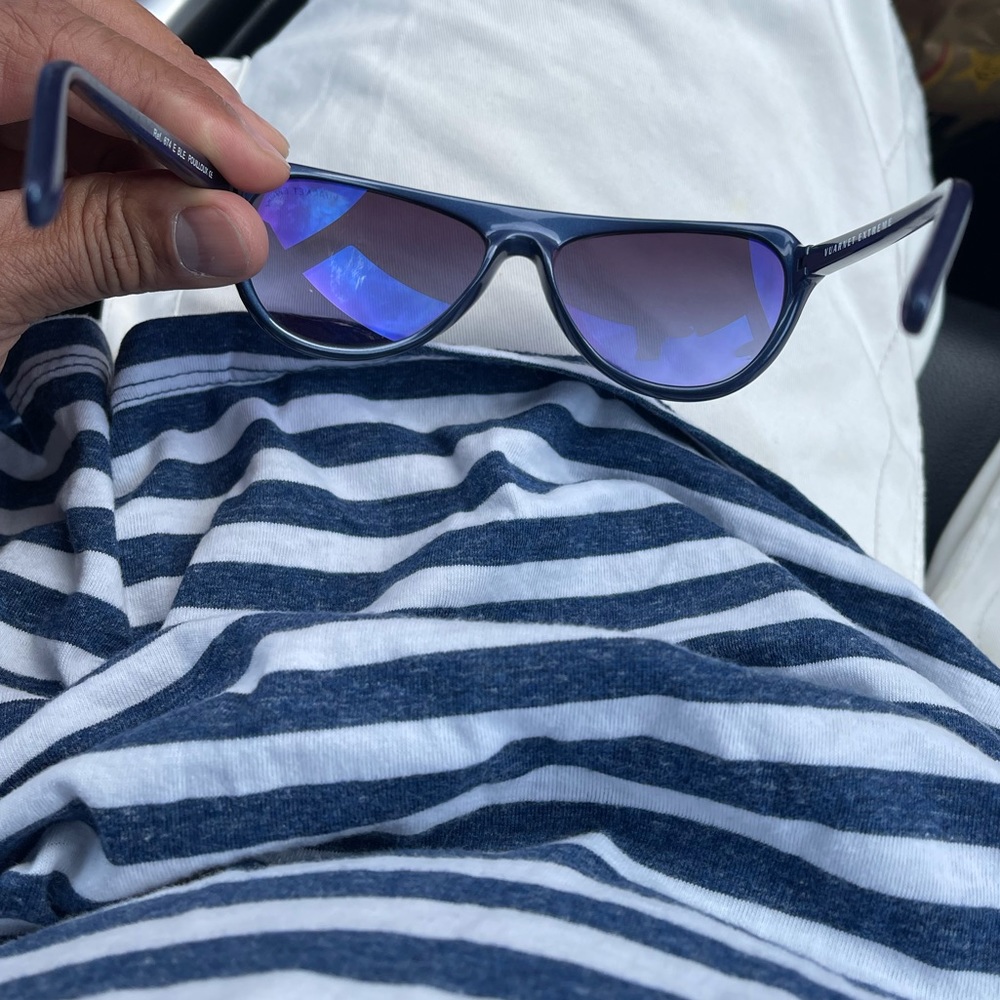 Sunglasses 🕶 - Picture 4 of 6